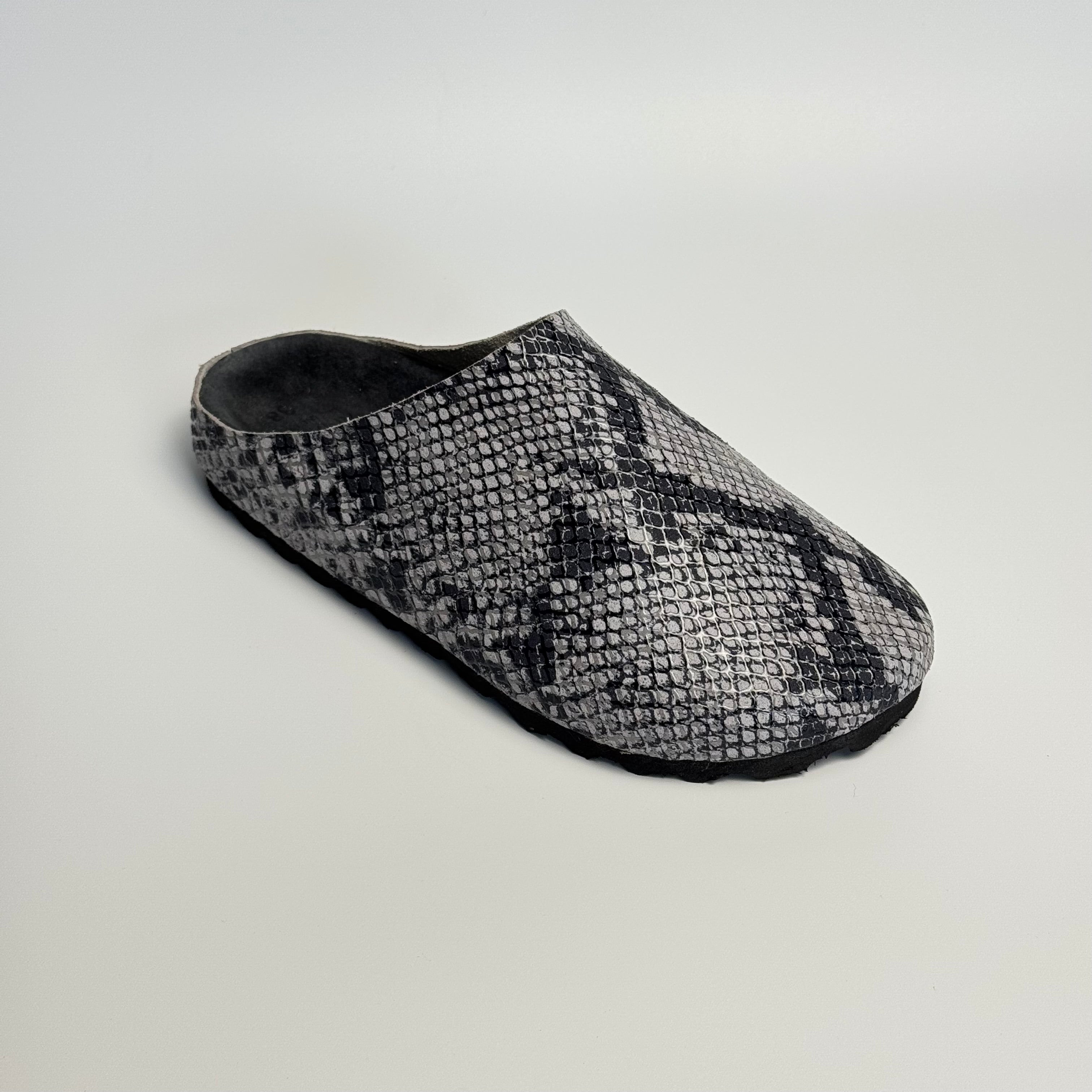 Mule “Snakeskin Phyton” Limited Ed