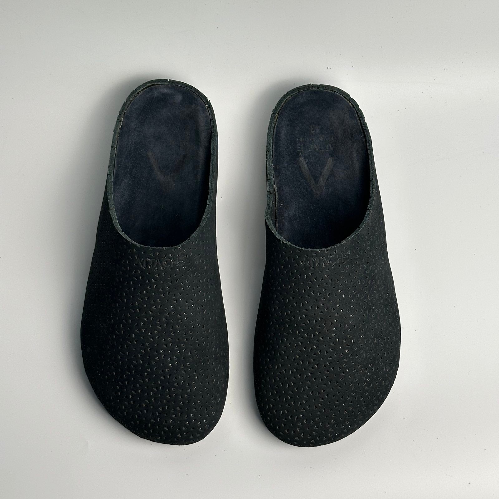 Mule Premium “Black Mesh Leather”