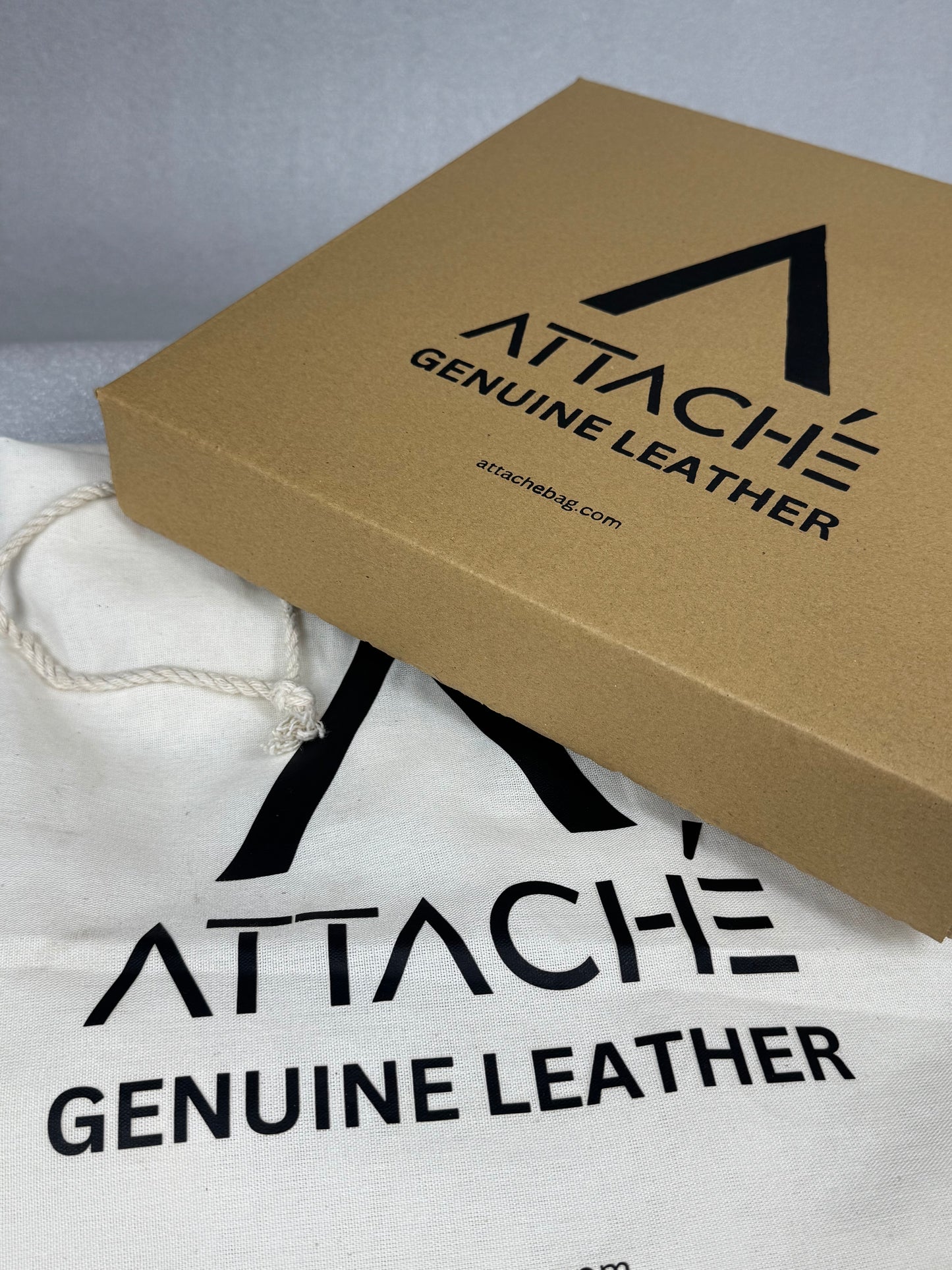 P-TOTE Full Grain Calf Leather (Petite Tote) in Black