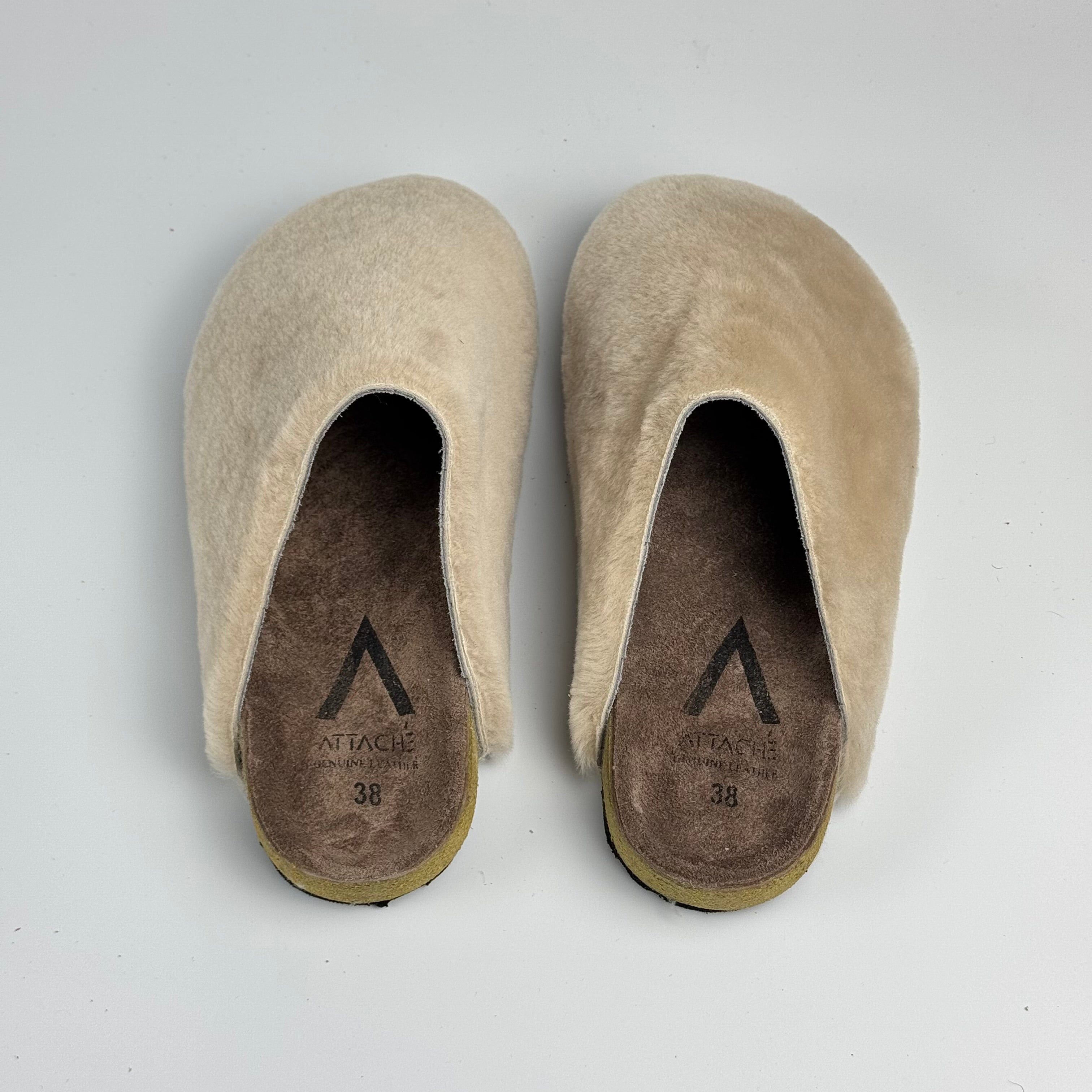 Premium Mule Genuine Sheep Leather “Dirty White Sheep”