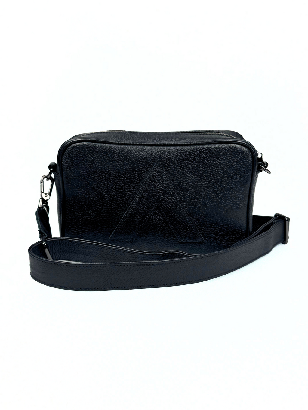 Attaché CNVRT Convertible 3-in-1 Genuine Leather Bag in Black