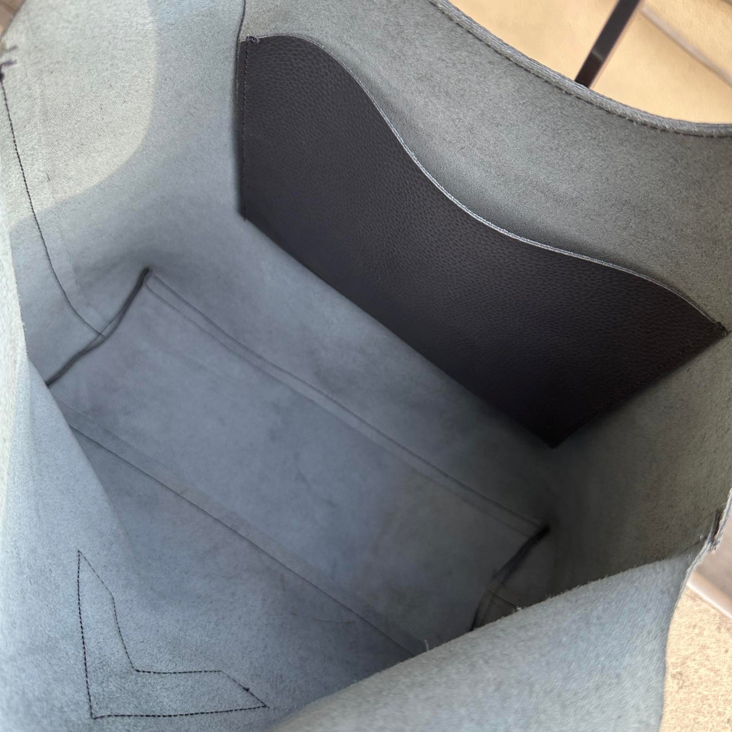 Arch Sack Genuine Leather Tote - Navy