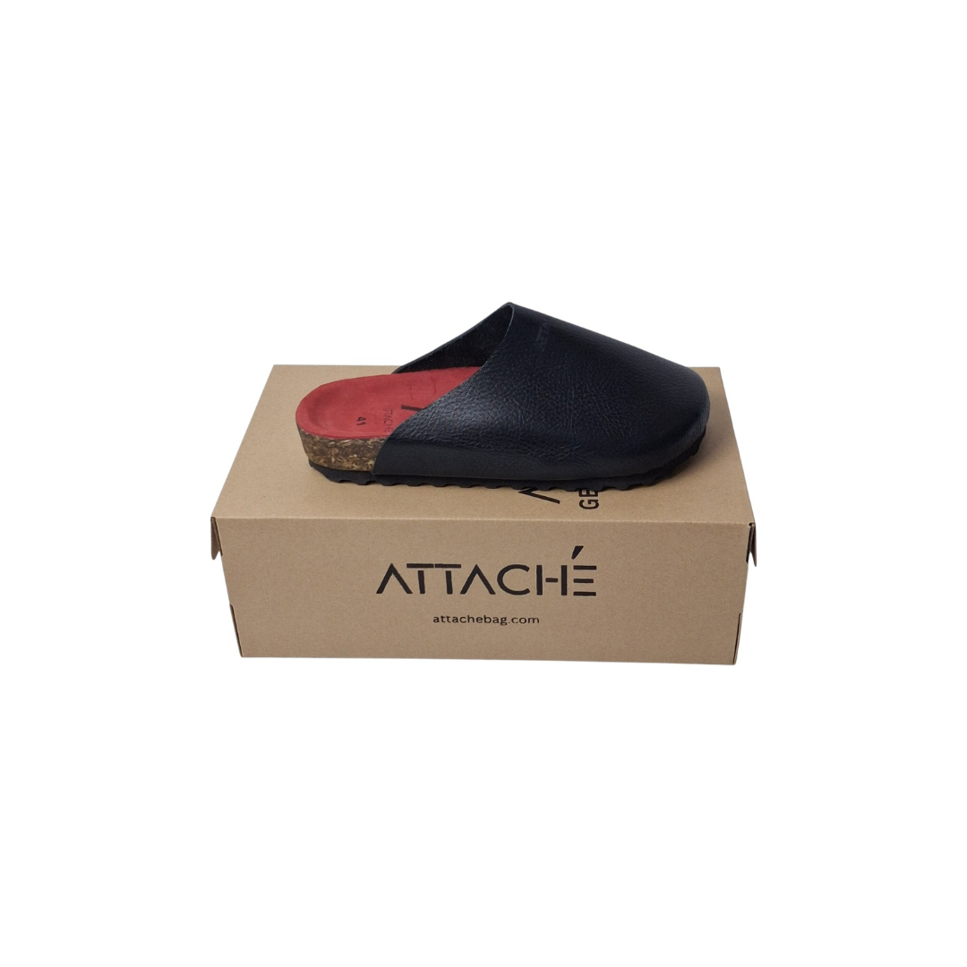 Mule V2 Black Grain Leather Red Footbed