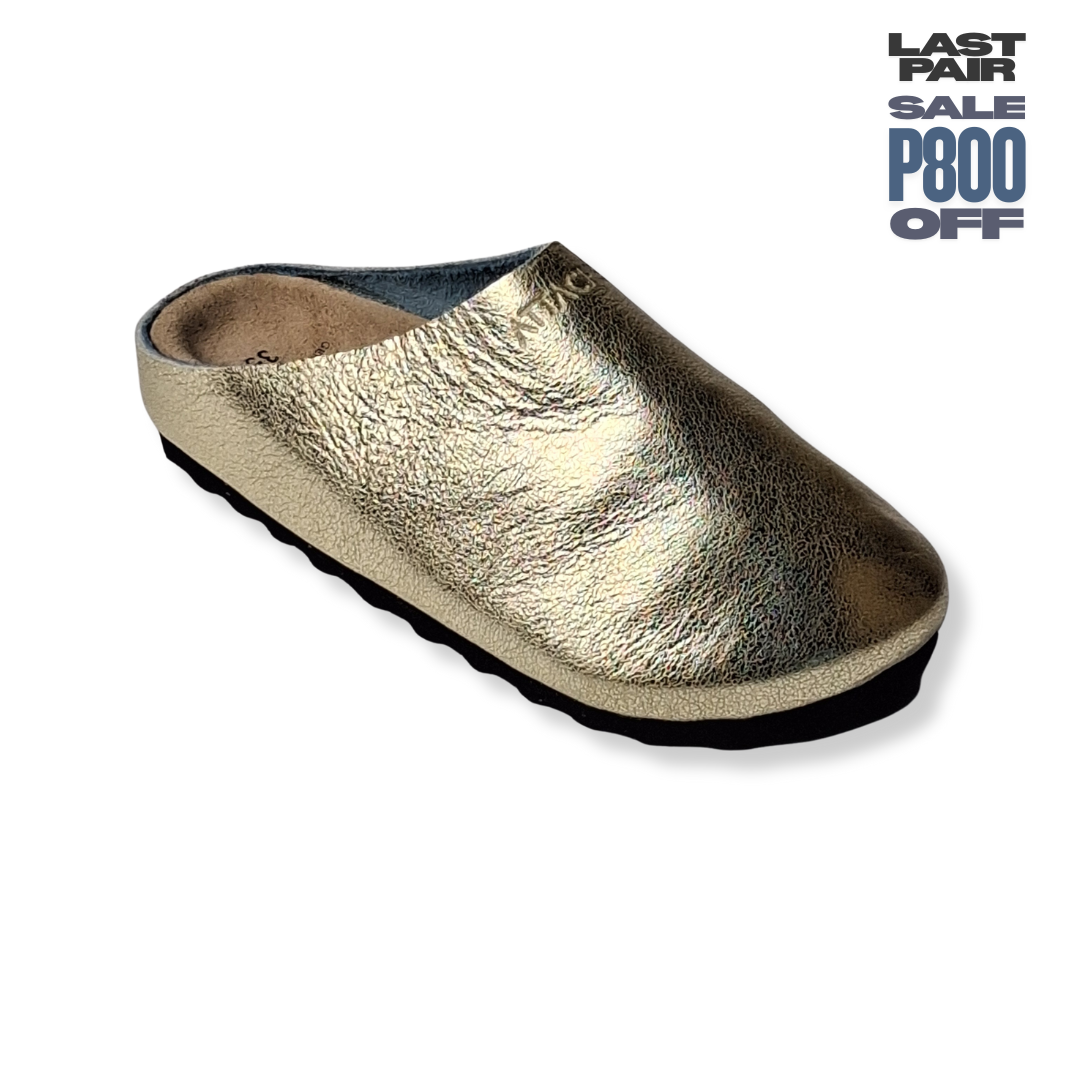 Size 35 - Mule V2 Gold