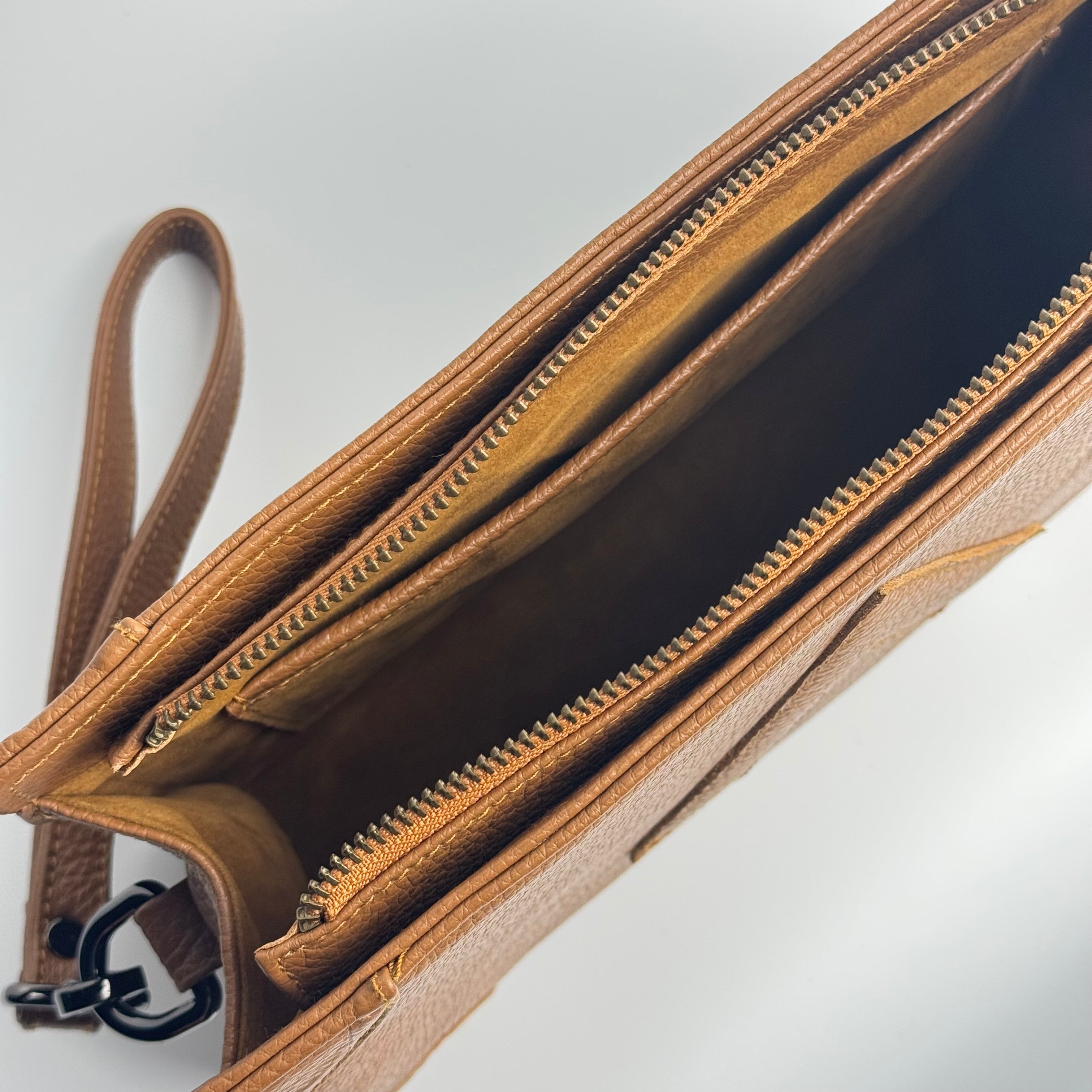 Attaché Clutch+ - Genuine Leather Clutch with Strap “Brown”