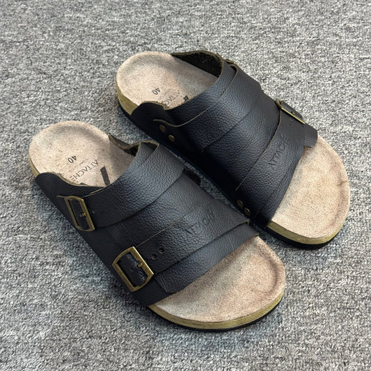 Passeo Double Buckle “Tumbled Black”