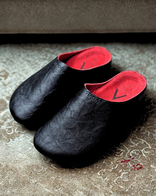 Limited Edition Premium Mule “Crumpled Bred”