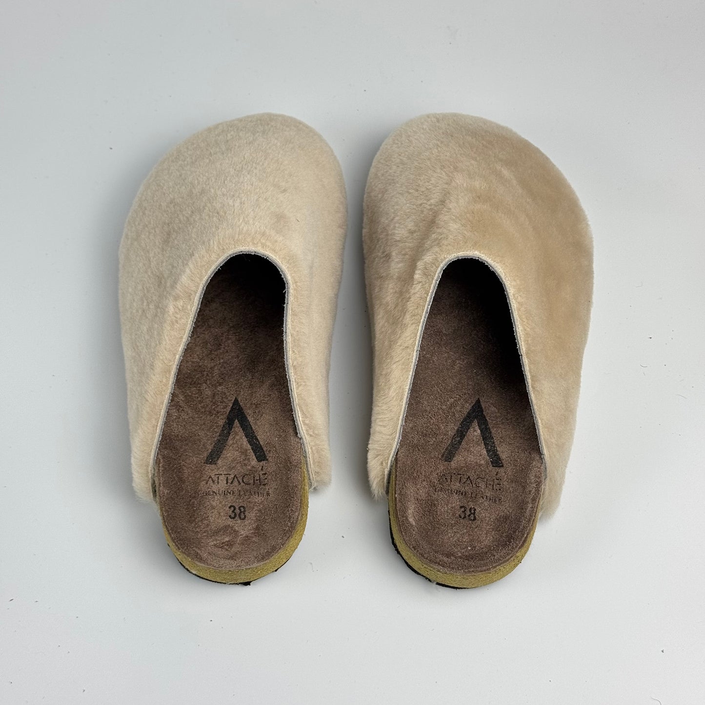 Premium Mule Genuine Sheep Leather “Dirty White Sheep”