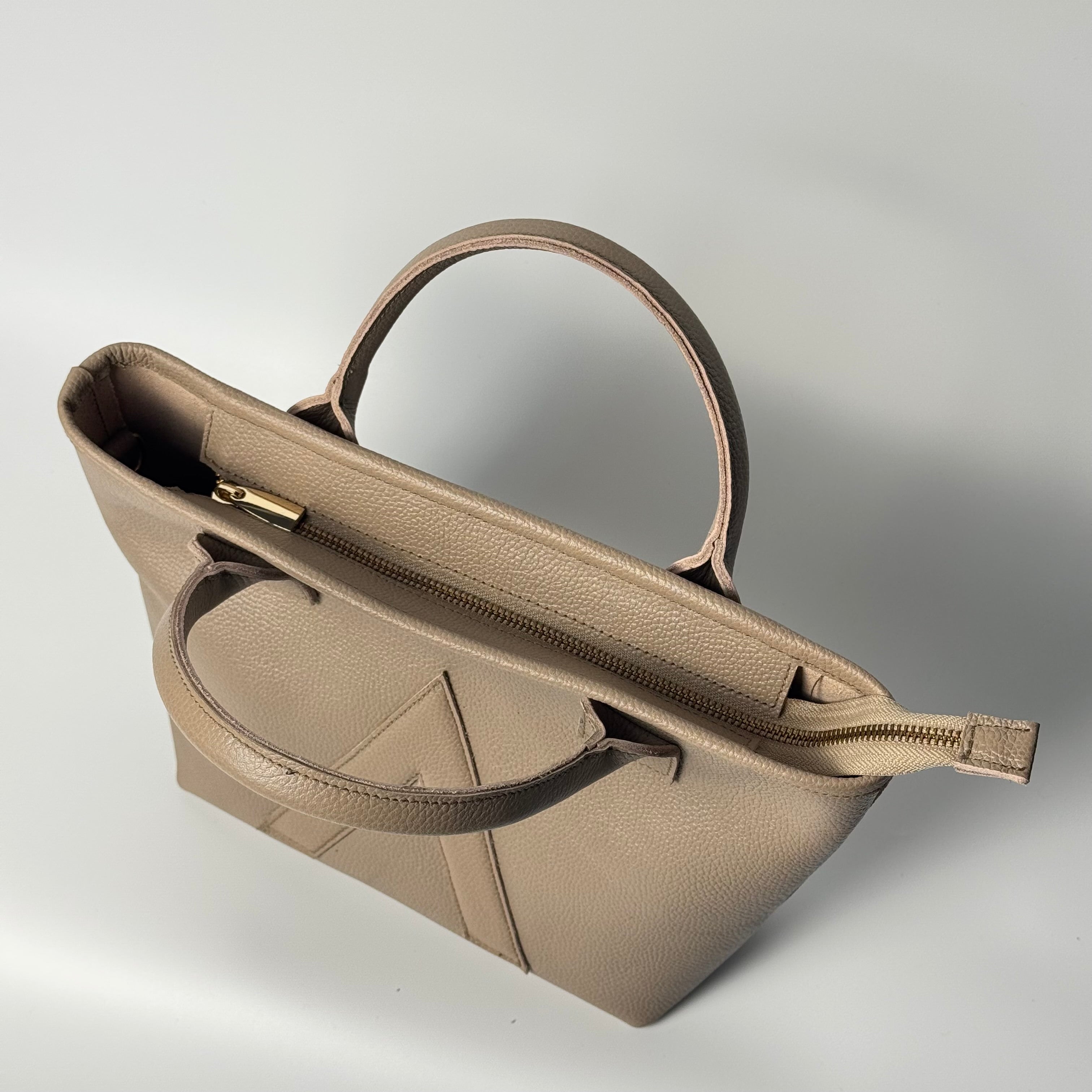 P-TOTE Full Grain Calf Leather (Petite Tote) in Beige