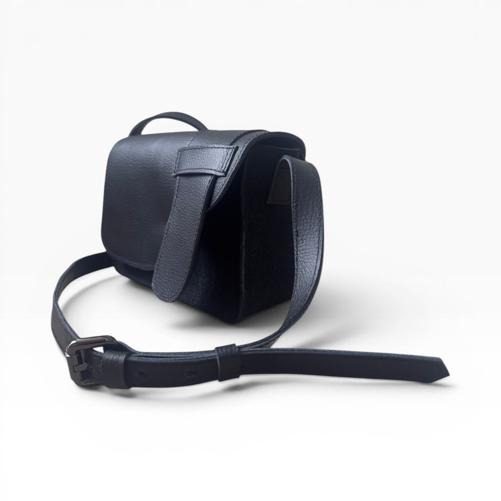 Attaché Latch Mini in Black Cowhide Leather